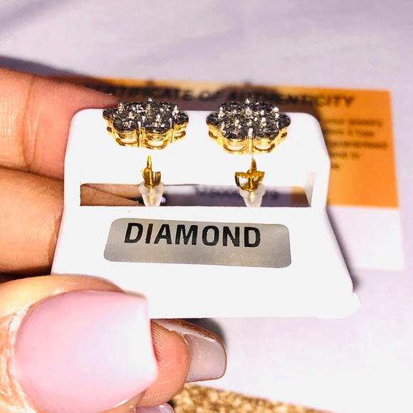 10k yellow gold vermeil REAL diamond earring, huge sale, unbeatable prices, GIFT - Picture 6 of 6